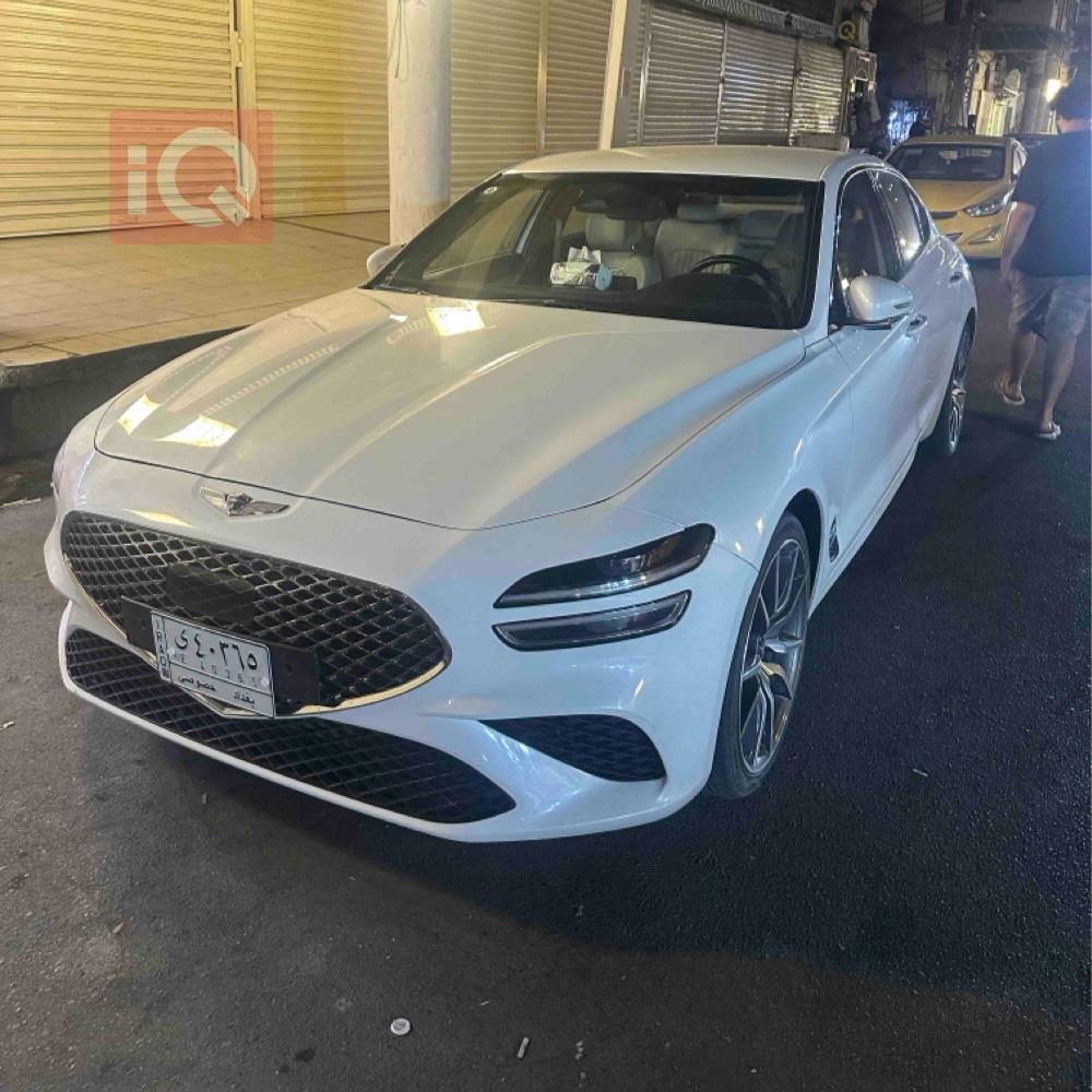 جێنسس G70